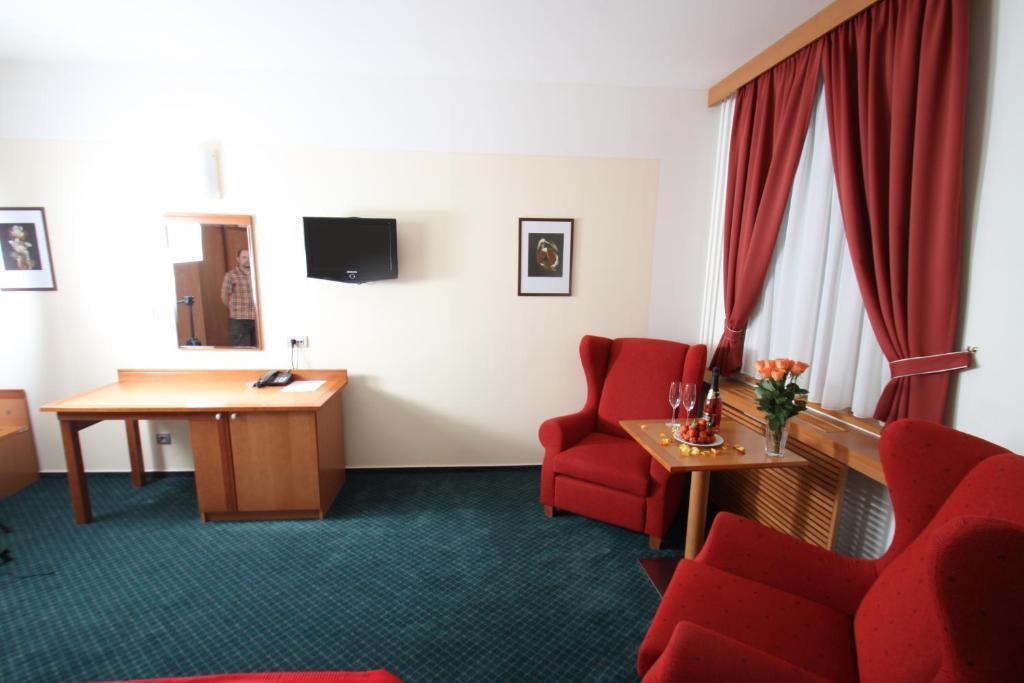 Hotel Slovan Jeseník Zimmer foto